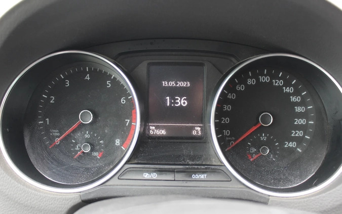 Volkswagen Polo cena 25800 przebieg: 67606, rok produkcji 2015 z Zagórów małe 67